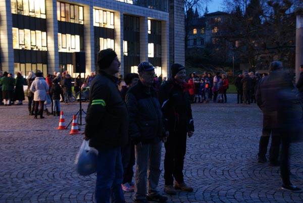 Uebergabe_Hoerbranzer_Weihnachtsbaum_an_Landhaus_Bregenz_2016-11-24_DSC02323.jpg